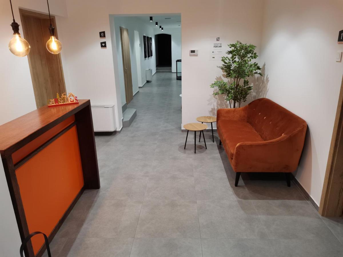 Pubyland Rooms & Apartments 로가테츠 외부 사진