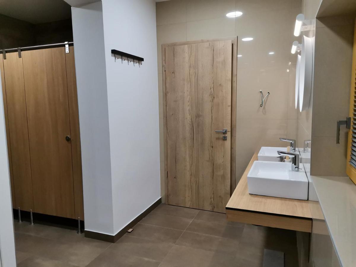 Pubyland Rooms & Apartments 로가테츠 외부 사진